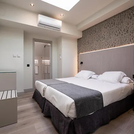 Atarazanas Málaga Boutique Hotel-3