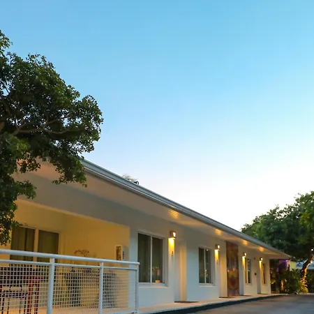 Orchid Key Inn - Adults Only-3