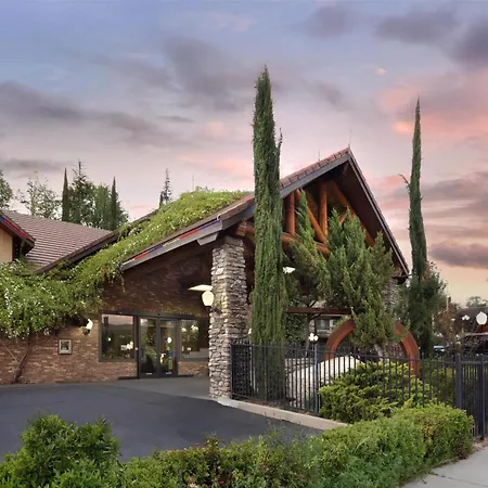 Best Western Plus Yosemite Gateway Inn-2