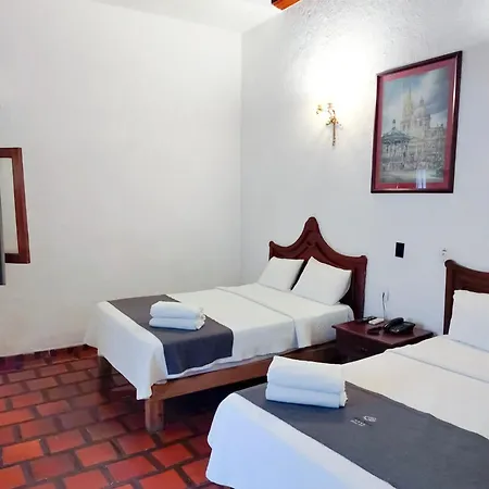 Hotel Frances-3