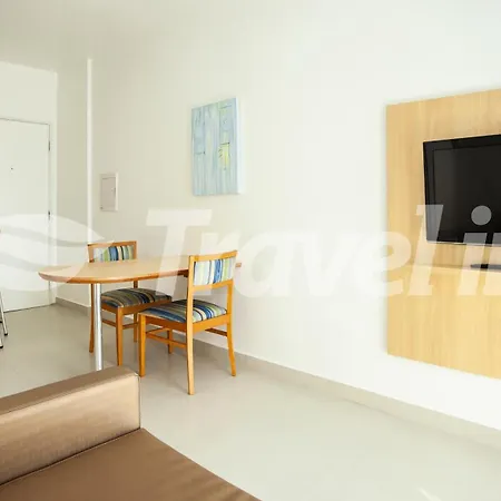 Travel Inn Flats Riviera-2