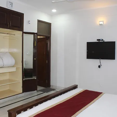 Hotel Sukhvilas-3