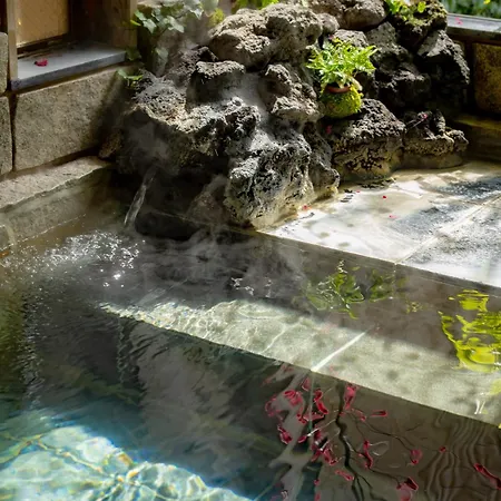 Onsen & Garden -Asante Inn--2