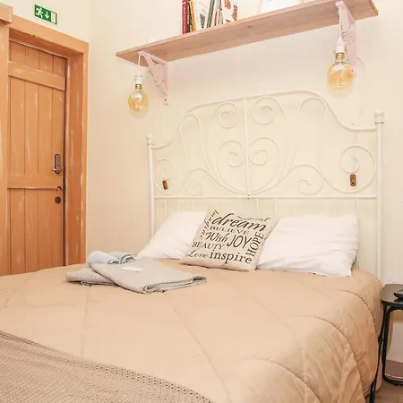 Quebra Costas Rooms Torres Vedras-3