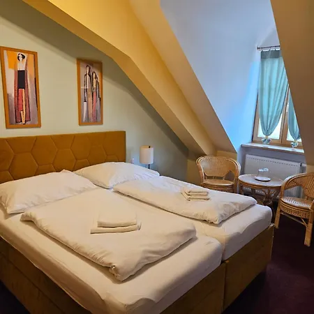 Hotel Barbarossa-3