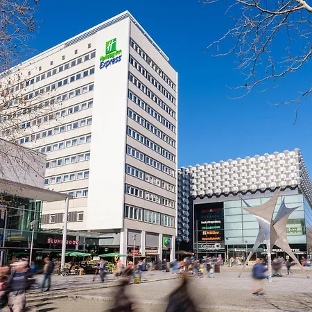 Holiday Inn Express Dresden Zentrum By Ihg-3