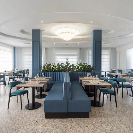 Hotel Gemma-3