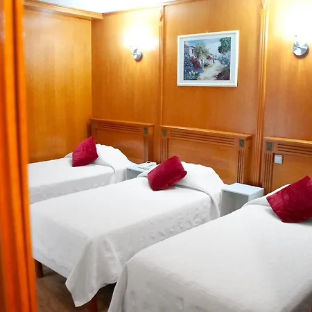 Hotel Du Mont Blanc-3