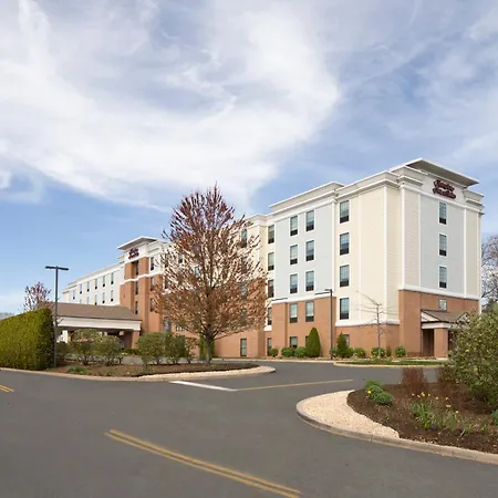 Hampton Inn & Suites Yonkers - Westchester-3