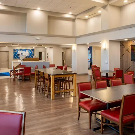 Holiday Inn Express & Suites Sioux City-South By Ihg-3