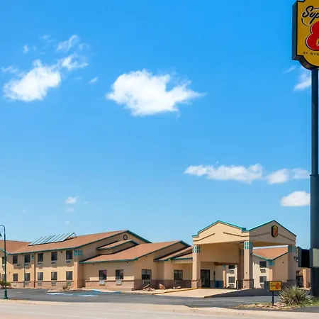 Super 8 By Wyndham Santa Rosa-2