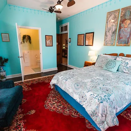 Gifford-Risley House Bed And Breakfast-2