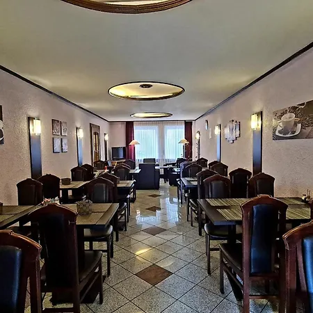 Hotel Zentrum-2