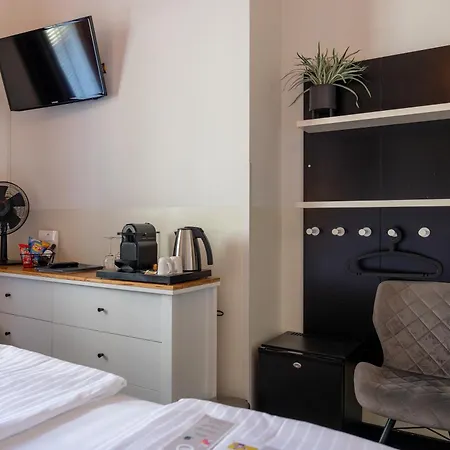Hotel Buren-3