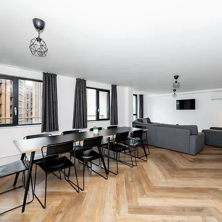 Staycity Aparthotels Liverpool City Centre-2