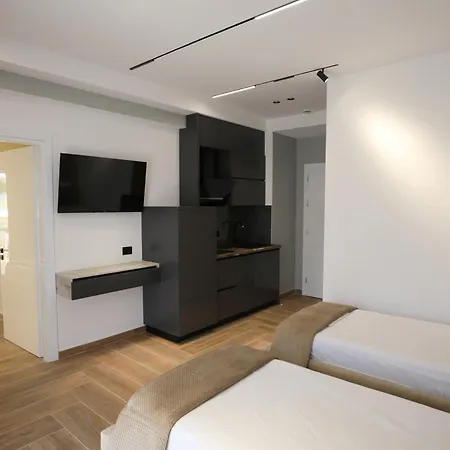 Apartments Romario-3