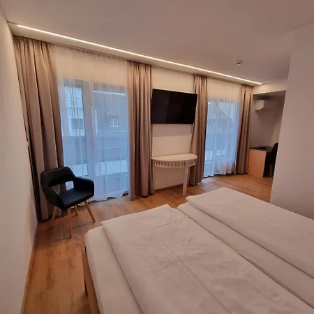 Hotel Central-2