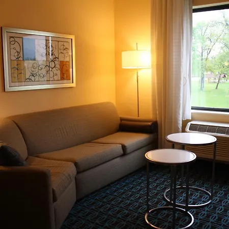 Fairfield Inn & Suites By Marriott Detroit Lakes-3