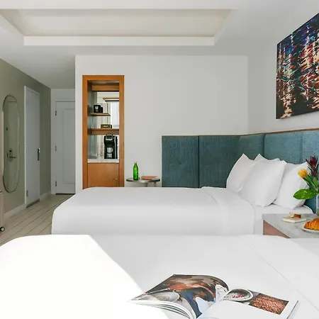 The Circ Hotel Hollywood, Sonder By Marriott Bonvoy-2