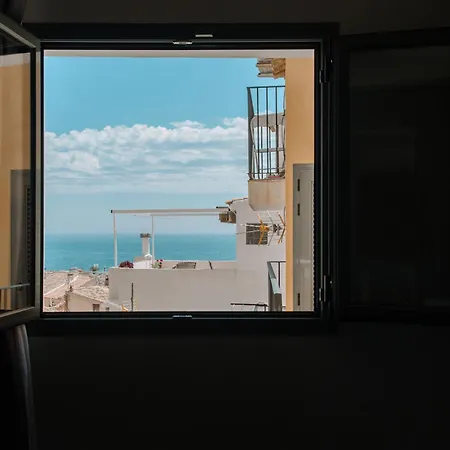 Pou By Seaward Suites (Adults Only)-3