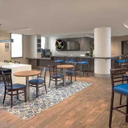 The Lodge At Duke Medical Center-3
