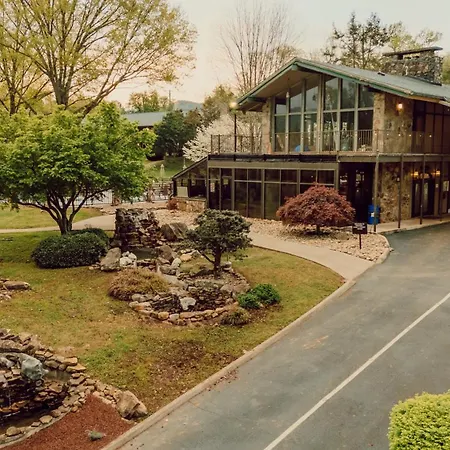 Tremont Lodge & Resort-3