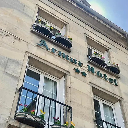 Armor Hotel-3