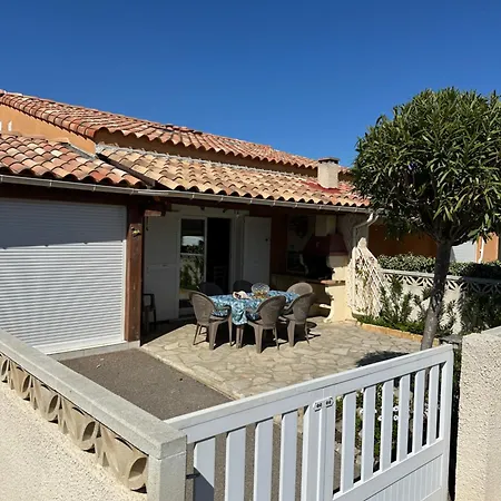 HOLIDAYLAND BAIE DES OLIVIERS VILLA 36m2 1chambre fermée 6 couchages ou VILLA 41M2 2chambres fermées 7 couchages-2