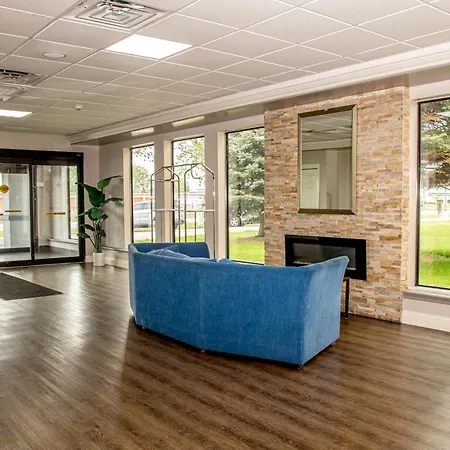 Days Inn And Suites By Wyndham Hammond, In-2