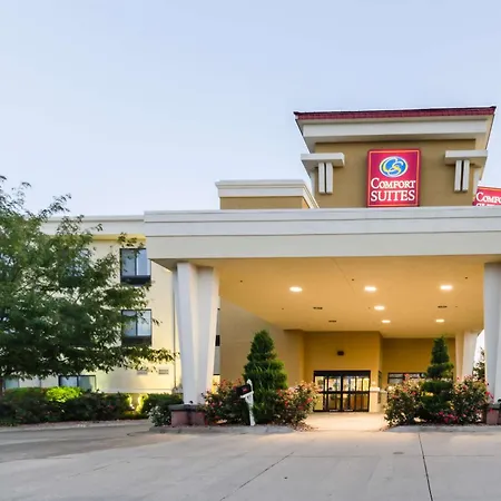 Comfort Suites Salina South-3