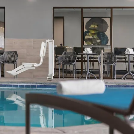 Holiday Inn Coralville - Iowa City By Ihg-3