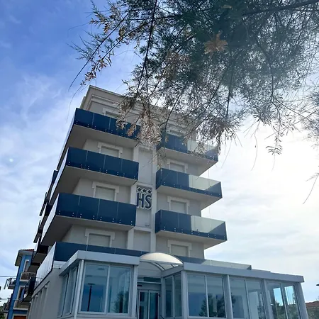 Hotel Sayonara-2