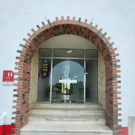 Hotel Les Rosiers-3