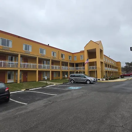 Copley Inn & Suites By Oyo Akron Oh-2