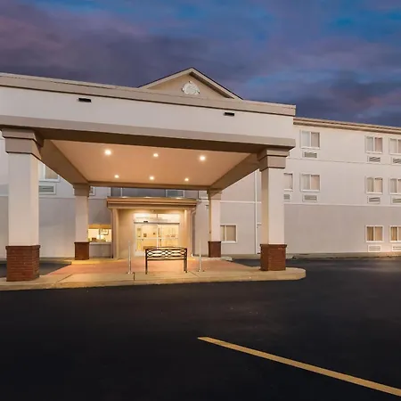 Comfort Inn & Suites Tuscumbia-Muscle Shoals-3