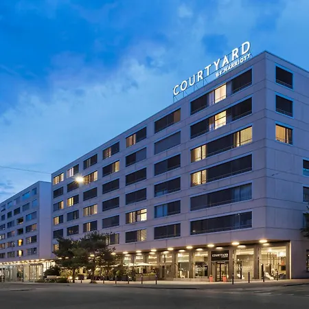 Courtyard By Marriott Zurich North-2