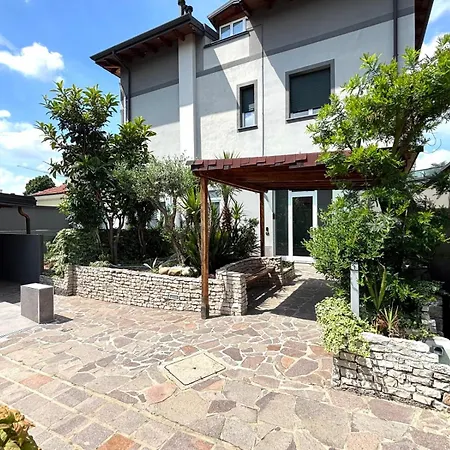 Residence Oasi Di Monza-2