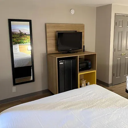 Days Inn By Wyndham Reno-3