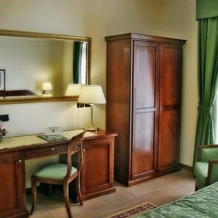Hotel Villa Peretti-3