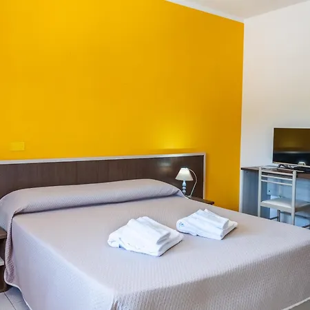 Hotel Marina-3