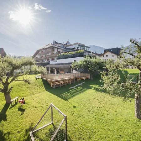 Hotel Fameli-3