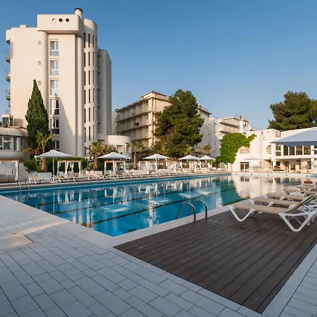 Hr Resort-3