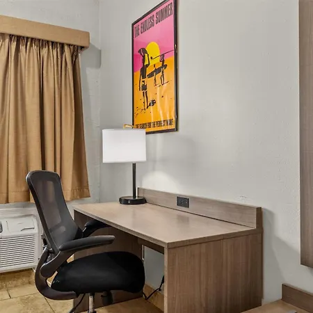 Ramada By Wyndham & Suites South Padre Island At The Beach-2