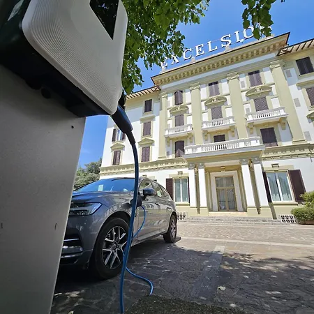 Grand Hotel Excelsior-2