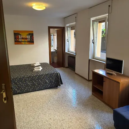 Hotel Benacus-2