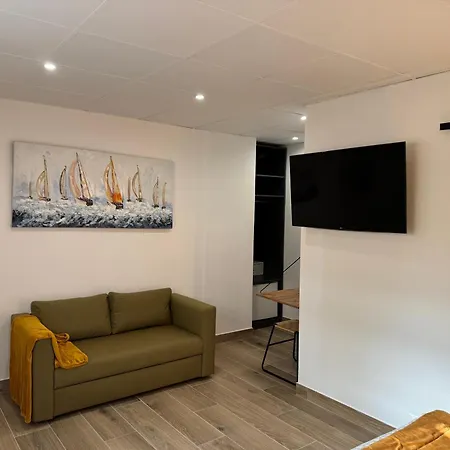 Rovior Rooms-2