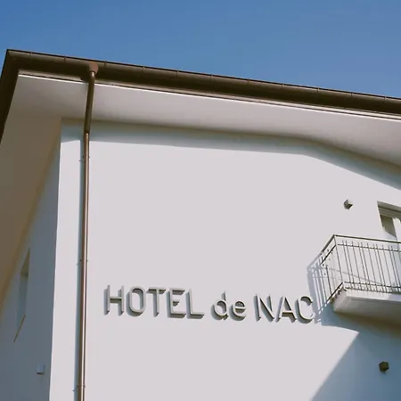 Hotel De Nac-3