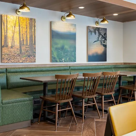 Fairfield By Marriott Inn & Suites Spokane Airport-3