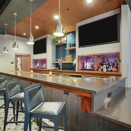 Drury Inn & Suites Dayton North-3