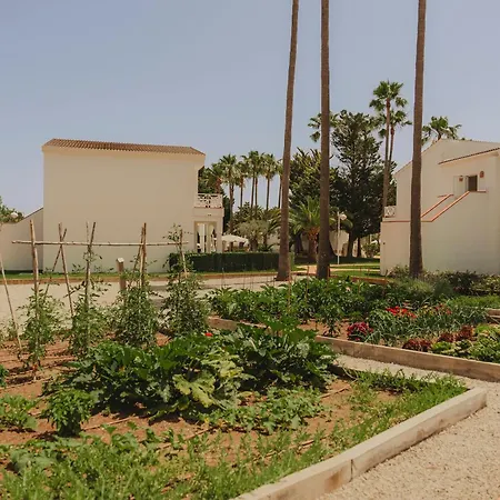 Garden Saladina - Adults Only-3